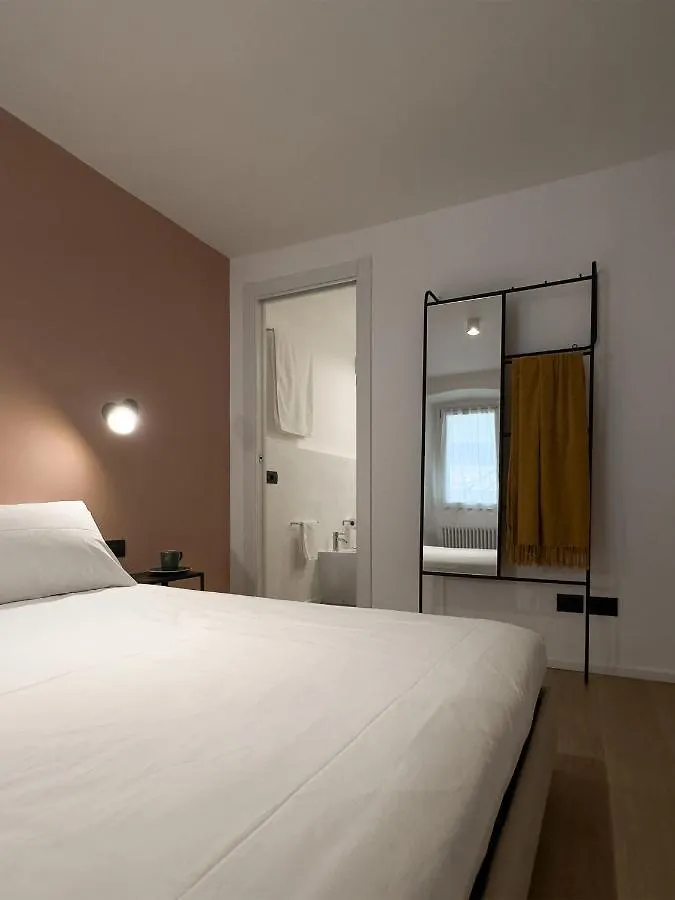Garibaldi13 Apartment Morbegno 0*,